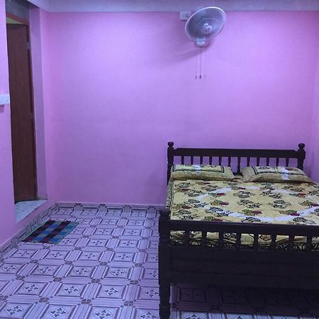 Auro Guest House Puducherry Exterior foto